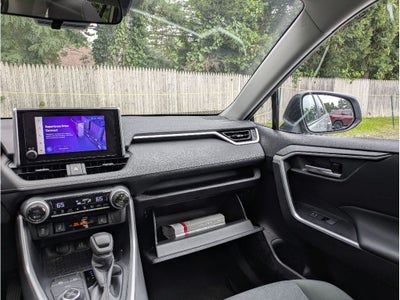 2024 Toyota RAV4 Hybrid Hybrid XLE