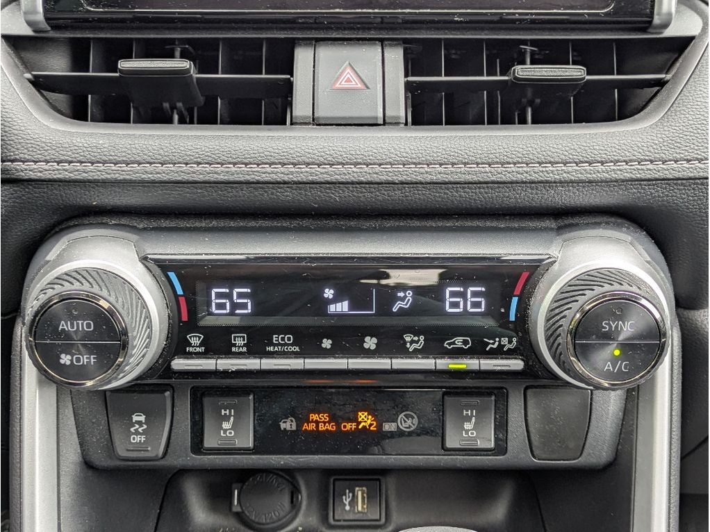 2024 Toyota RAV4 Hybrid Hybrid XLE