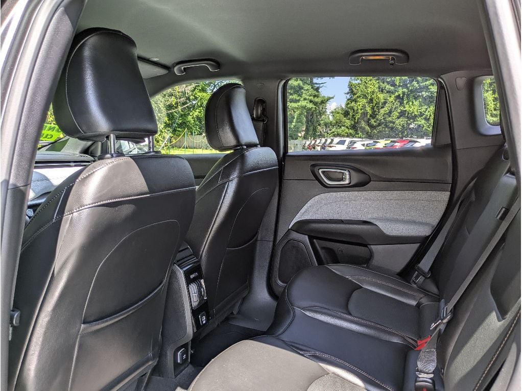2023 Jeep Compass Latitude Lux