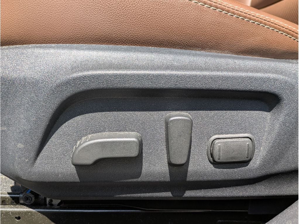 2018 Subaru Outback Touring