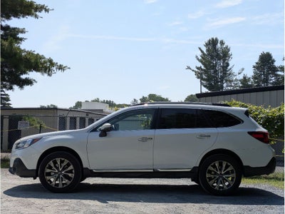 2018 Subaru Outback Touring