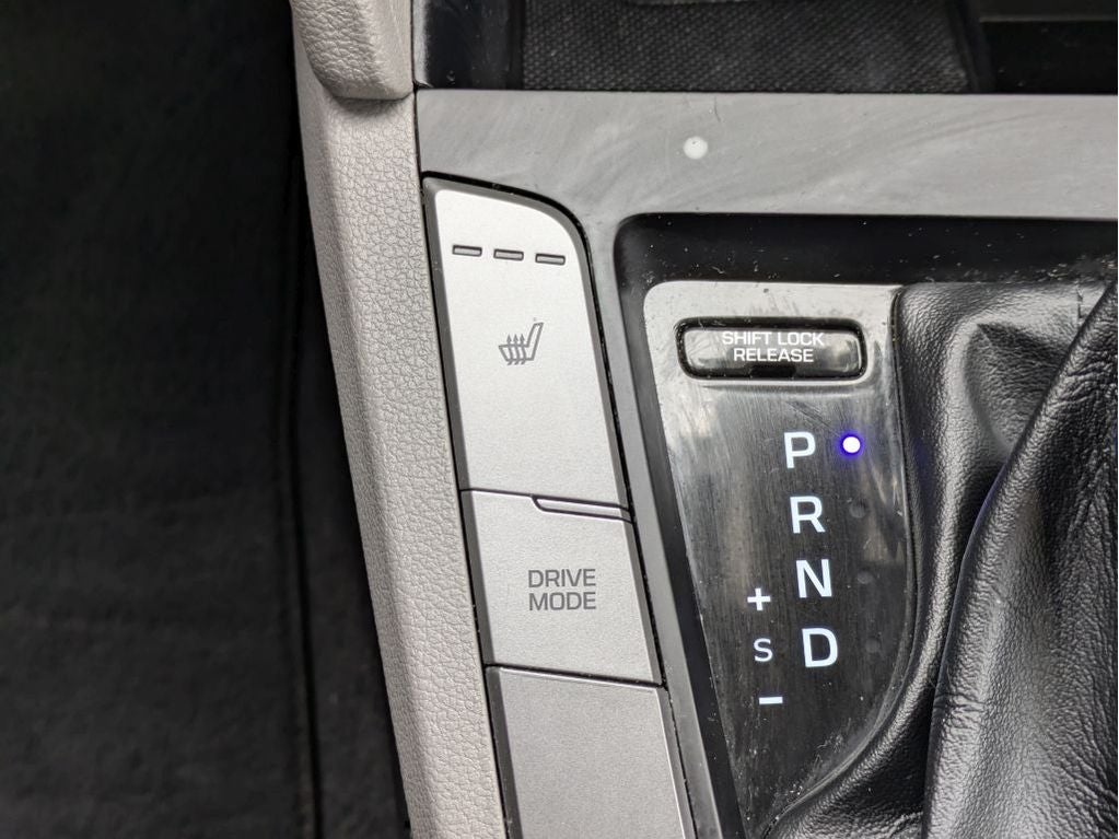 2020 Hyundai Elantra Limited