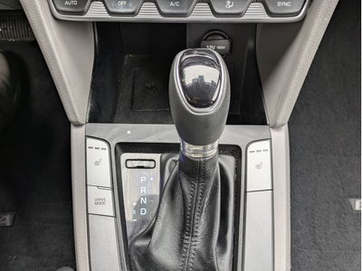 2020 Hyundai Elantra Limited