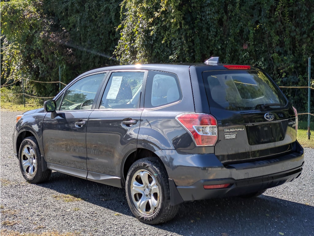 2016 Subaru Forester 2.5i