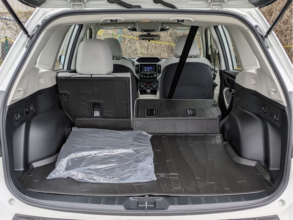 2023 Subaru Forester Base