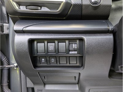 2023 Subaru Forester Base