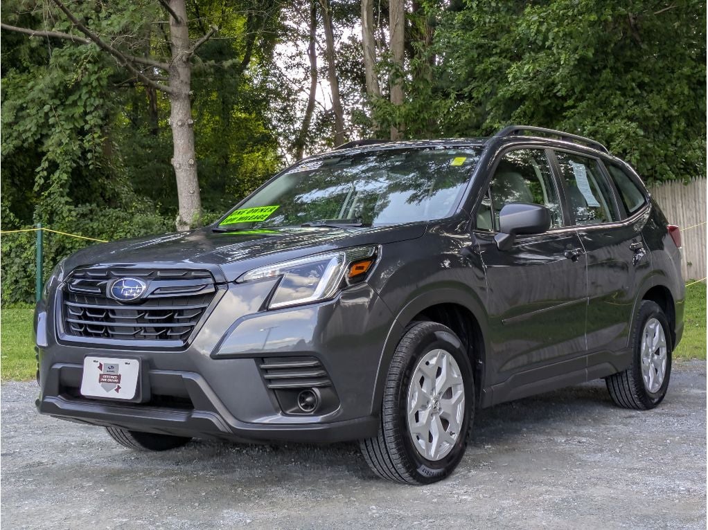 2023 Subaru Forester Base