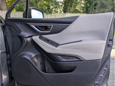 2023 Subaru Forester Base