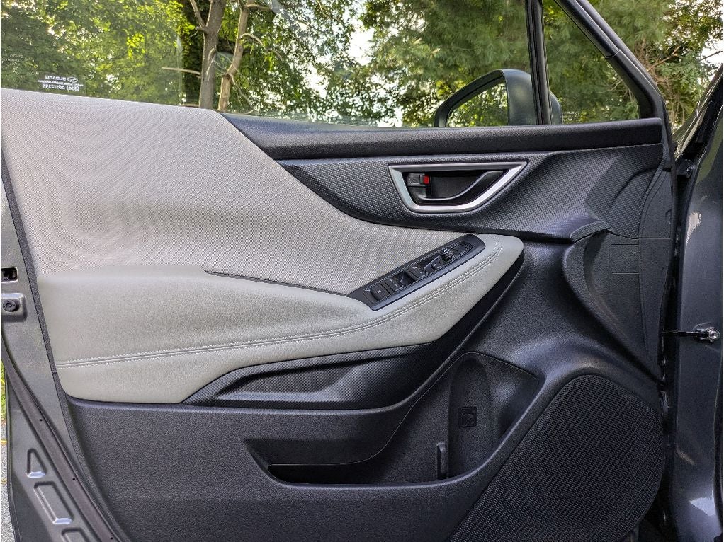 2023 Subaru Forester Base