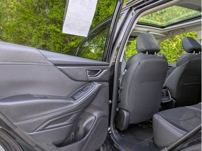 2024 Subaru Forester Premium