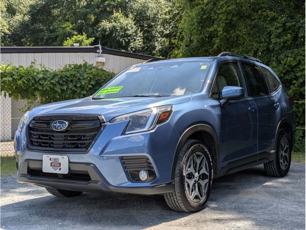 2023 Subaru Forester Premium