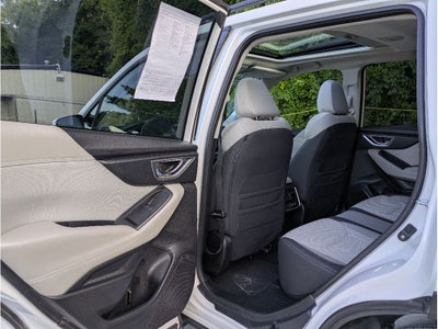 2024 Subaru Forester Premium