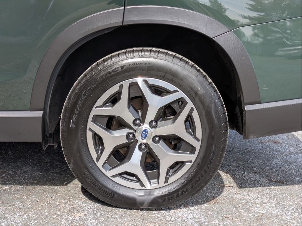 2023 Subaru Forester Premium