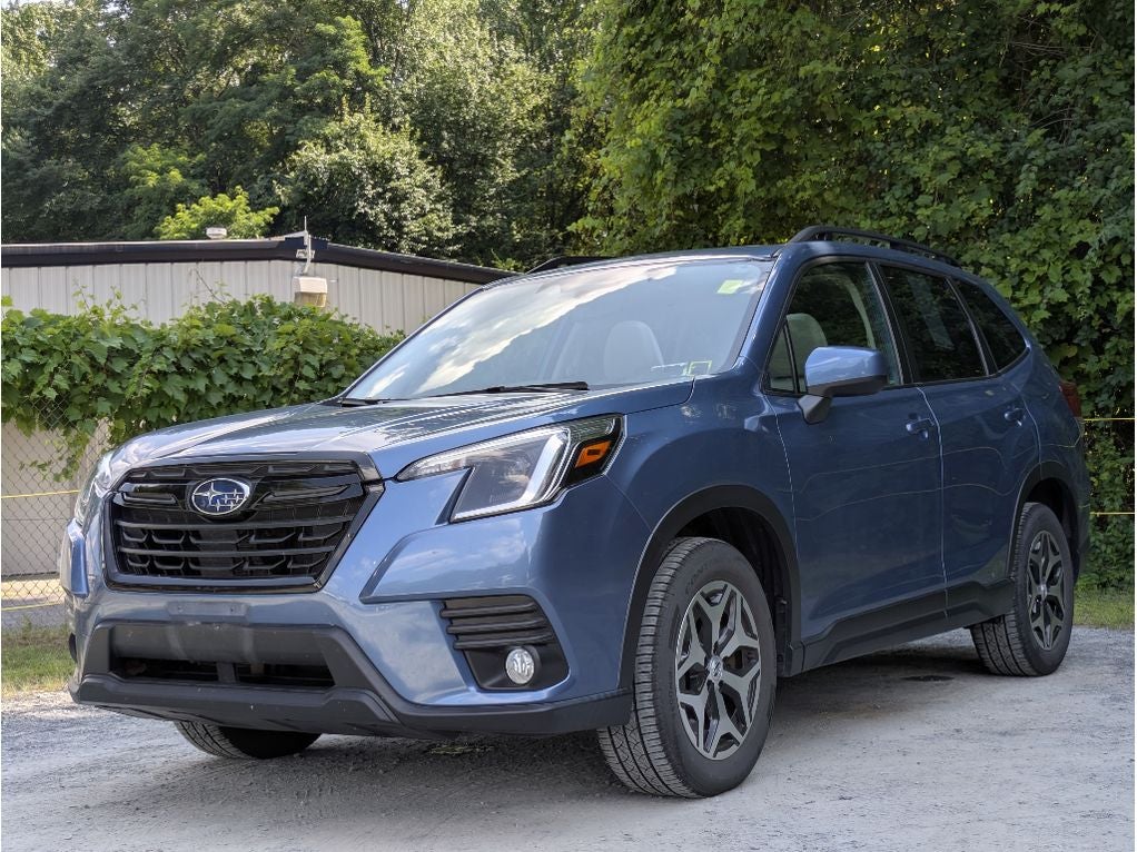 2022 Subaru Forester Premium