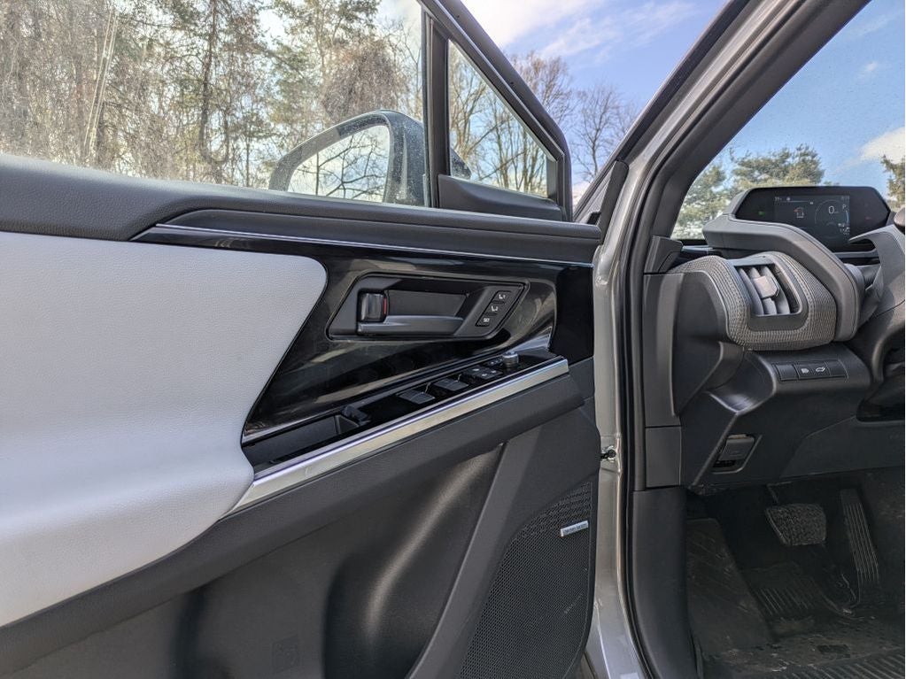 2023 Subaru Solterra Touring