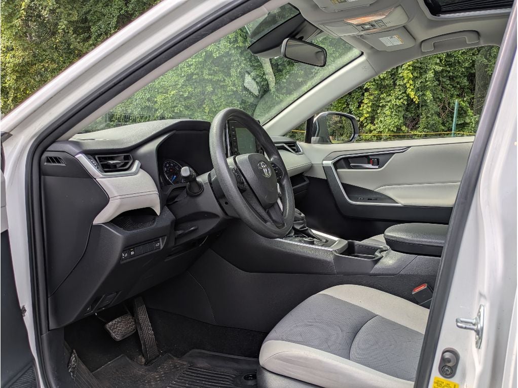 2019 Toyota RAV4 Hybrid XLE