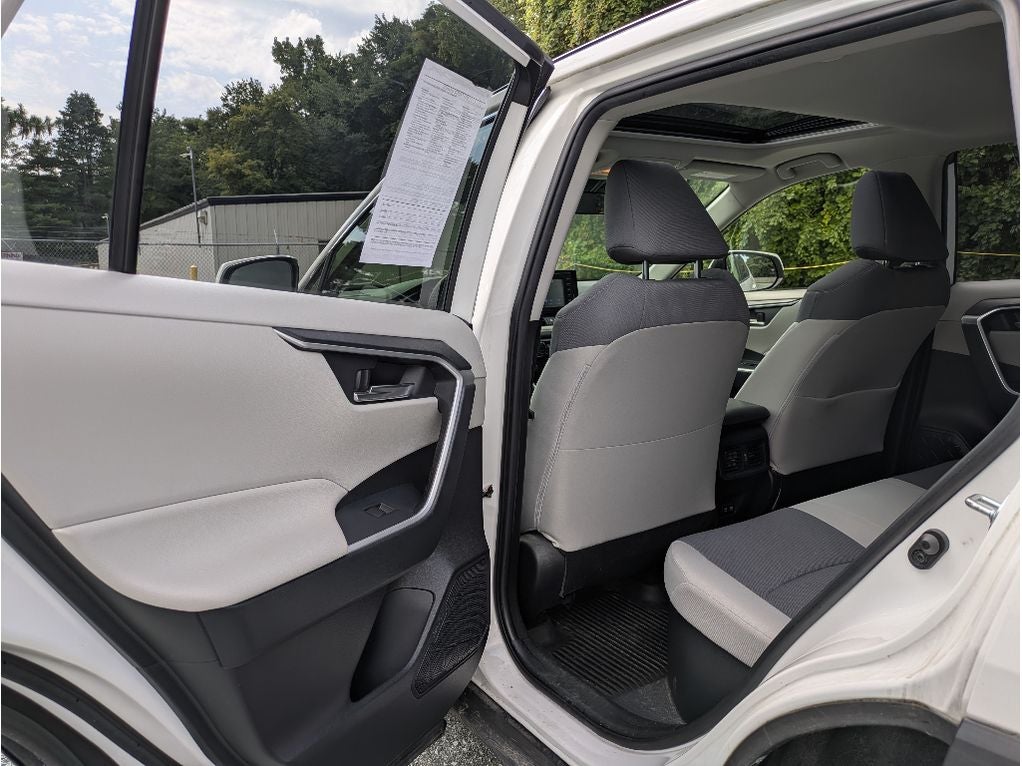 2019 Toyota RAV4 Hybrid XLE