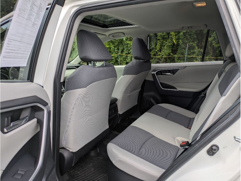 2019 Toyota RAV4 Hybrid XLE