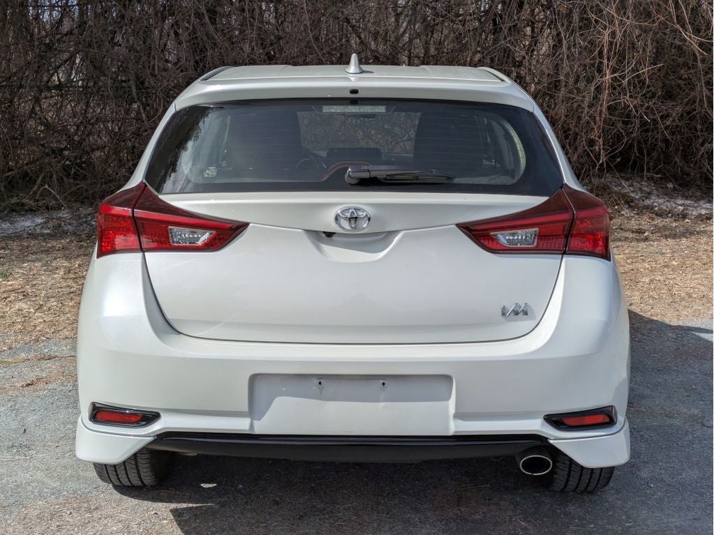 2017 Toyota Corolla iM Base