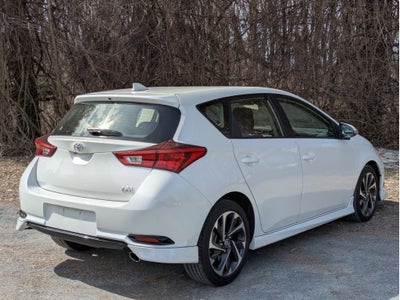 2017 Toyota Corolla iM Base