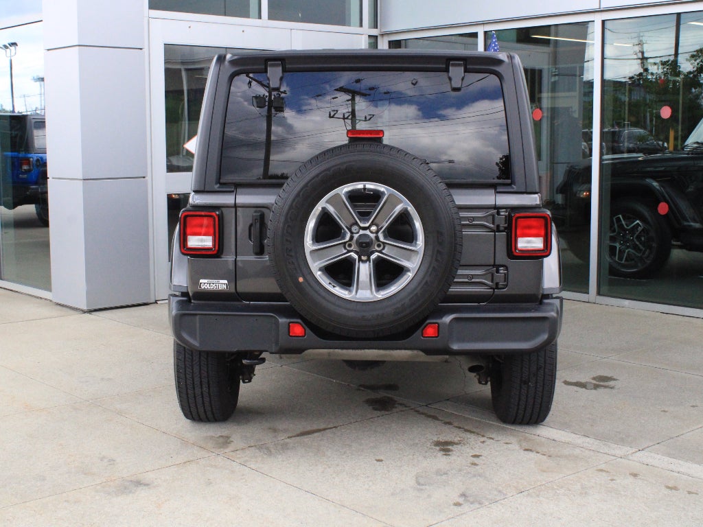 2022 Jeep Wrangler Unlimited Sahara