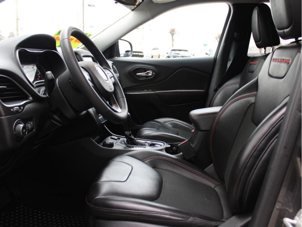 2021 Jeep Cherokee Trailhawk