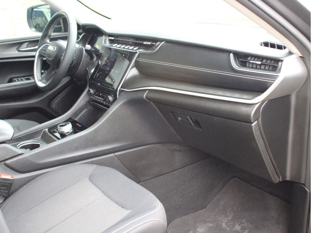 2023 Jeep Grand Cherokee Laredo X