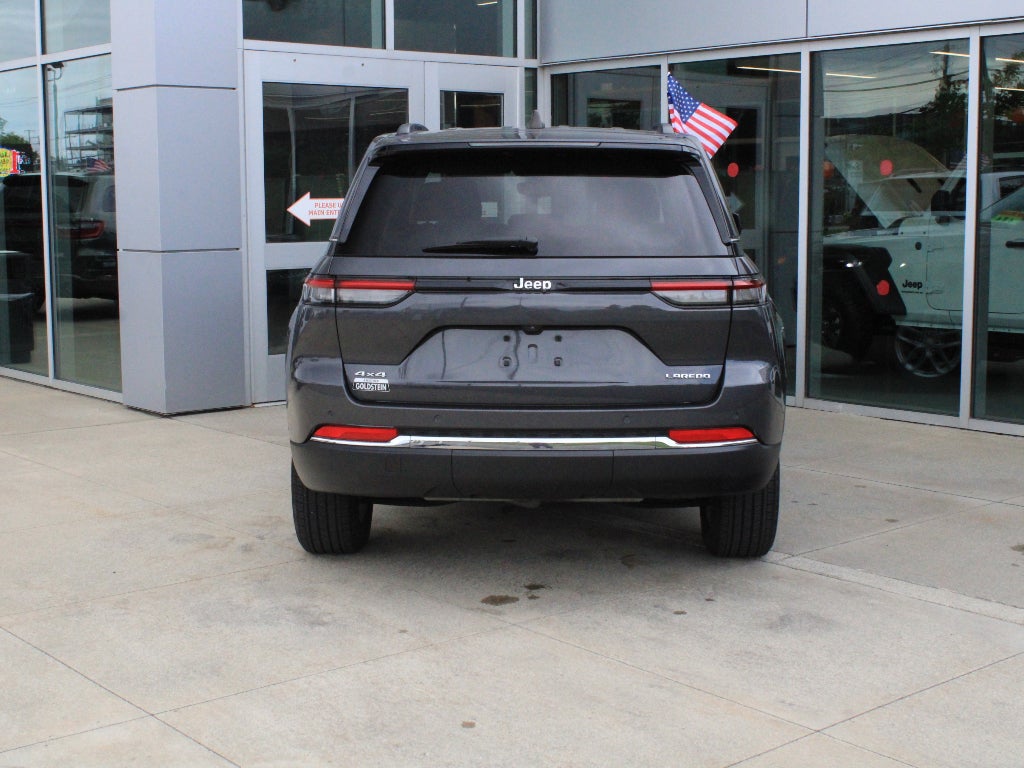 2023 Jeep Grand Cherokee Laredo X