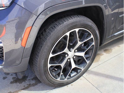 2023 Jeep Grand Cherokee Summit Reserve