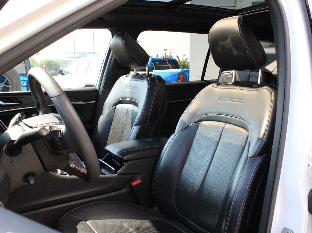 2023 Jeep Grand Cherokee L Overland