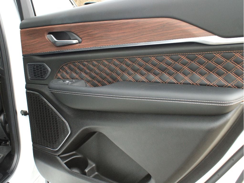 2025 Jeep Grand Cherokee L Summit