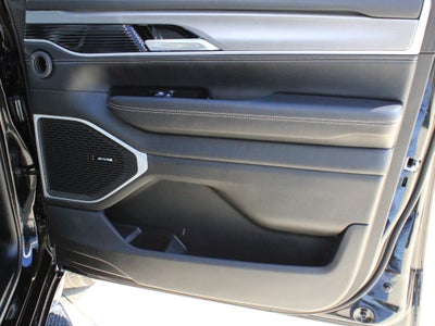2025 Jeep Wagoneer Series II Carbide