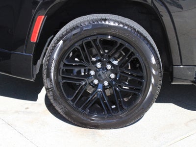 2025 Jeep Wagoneer Series II Carbide