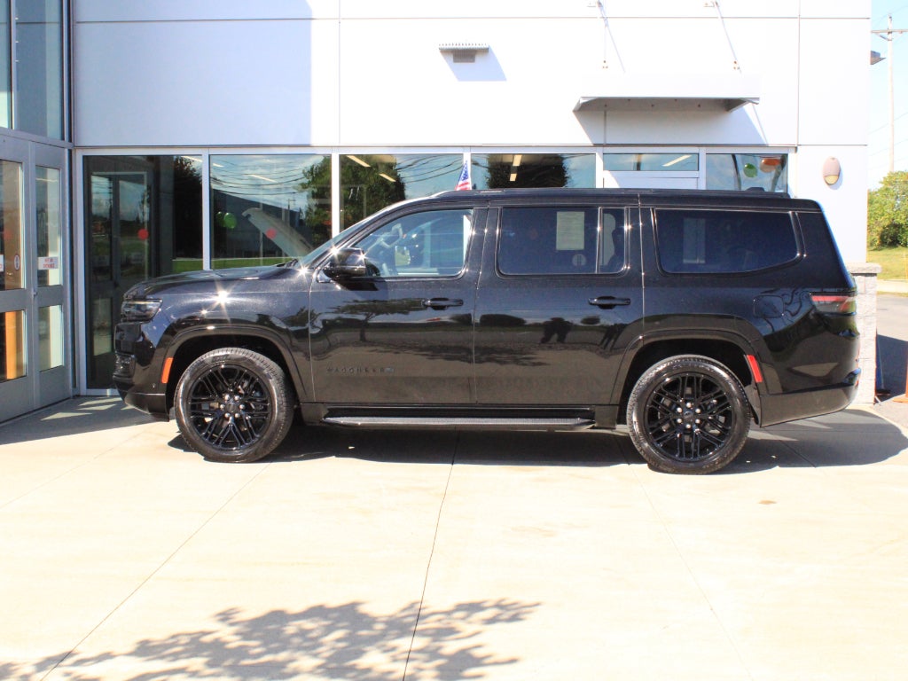 2025 Jeep Wagoneer Series II Carbide