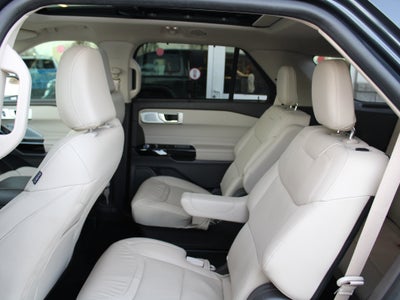2023 Ford Explorer Platinum