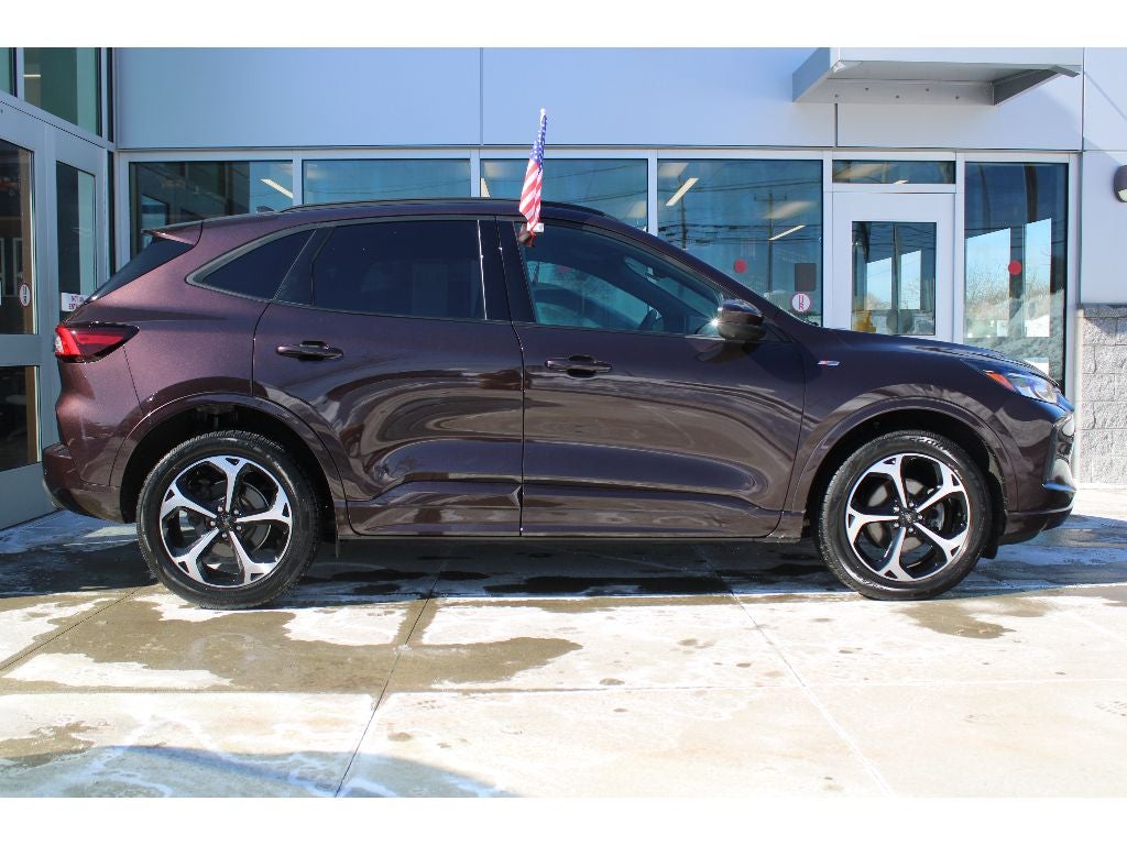 2023 Ford Escape ST-Line Select