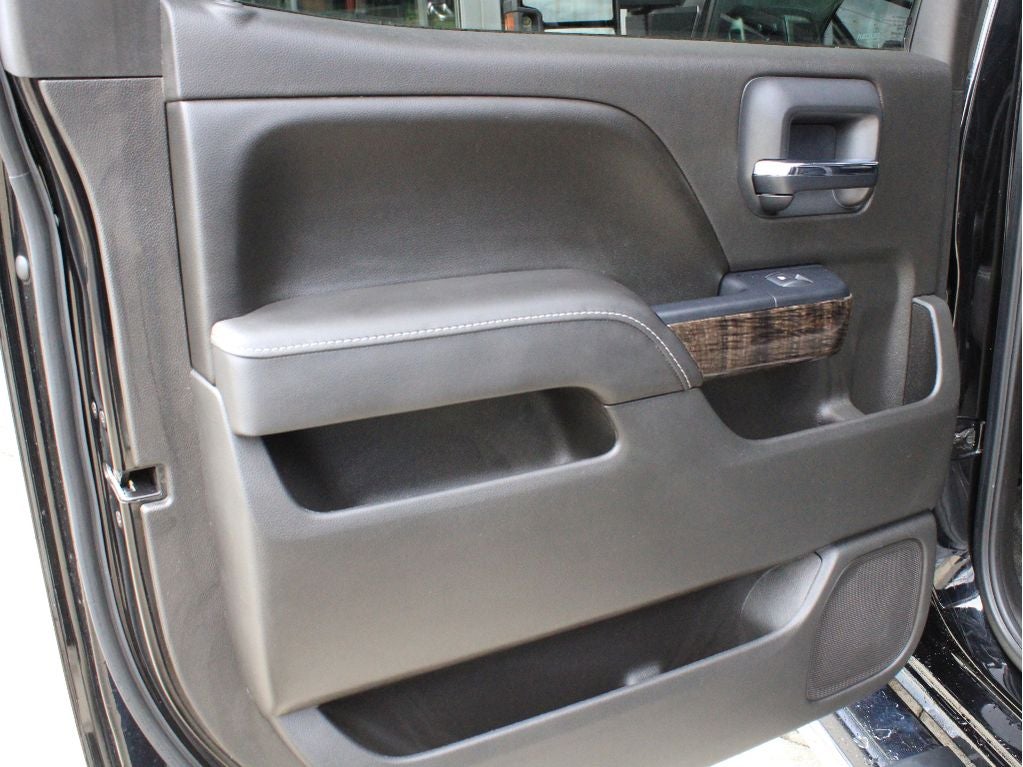 2016 GMC Sierra Denali