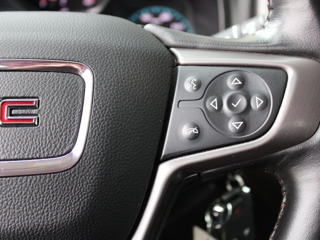 2022 GMC Canyon 4WD AT4 w/Cloth