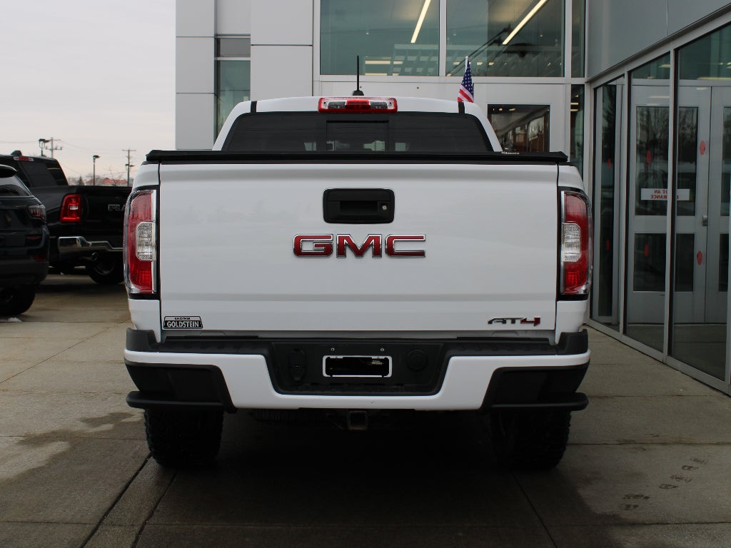 2022 GMC Canyon 4WD AT4 w/Cloth