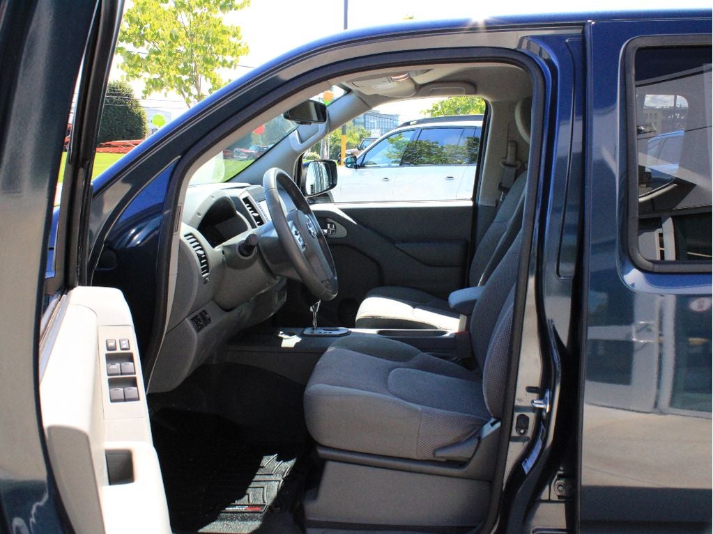 2021 Nissan Frontier SV