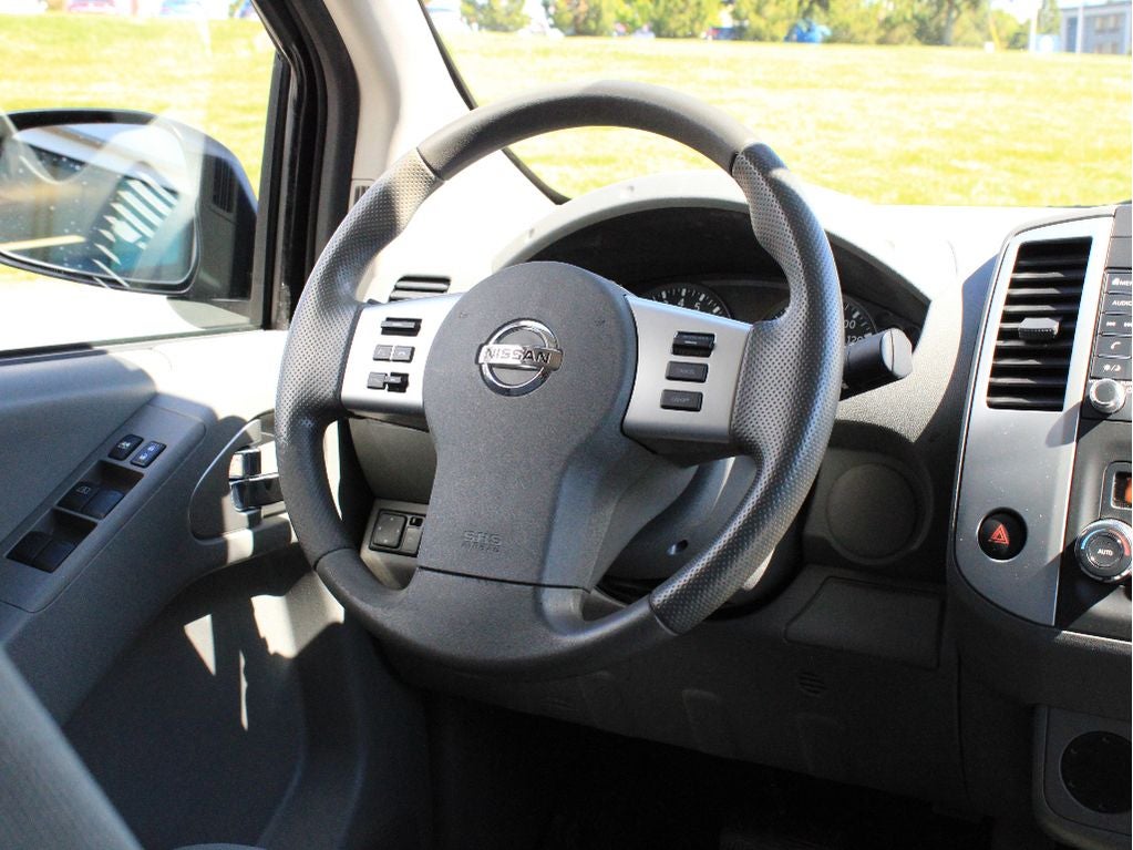 2021 Nissan Frontier SV