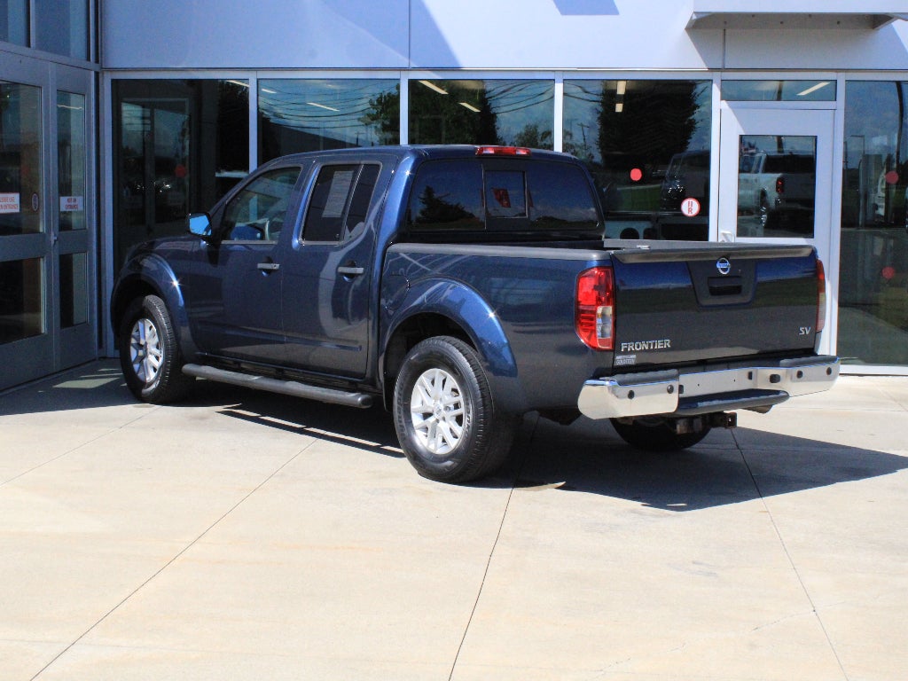 2021 Nissan Frontier SV