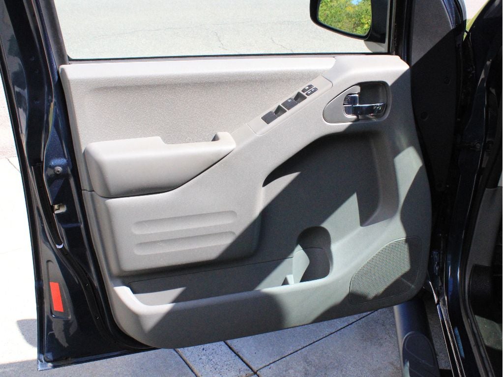 2021 Nissan Frontier SV
