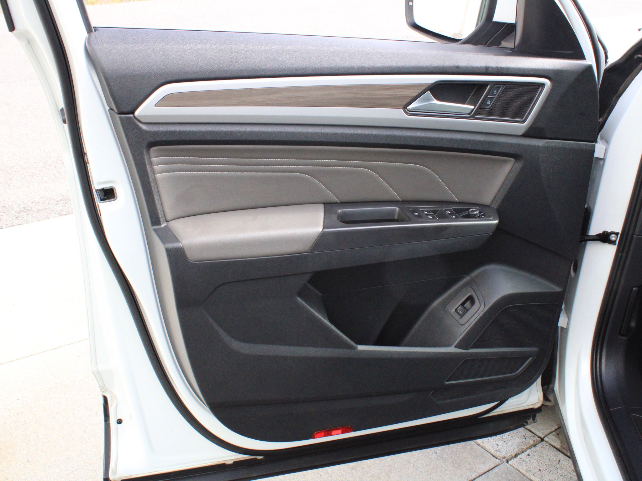 2023 Volkswagen Atlas 3.6L V6 SEL