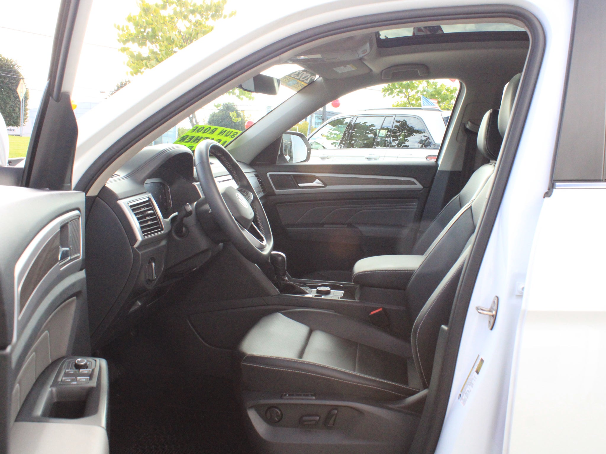 2023 Volkswagen Atlas 3.6L V6 SEL
