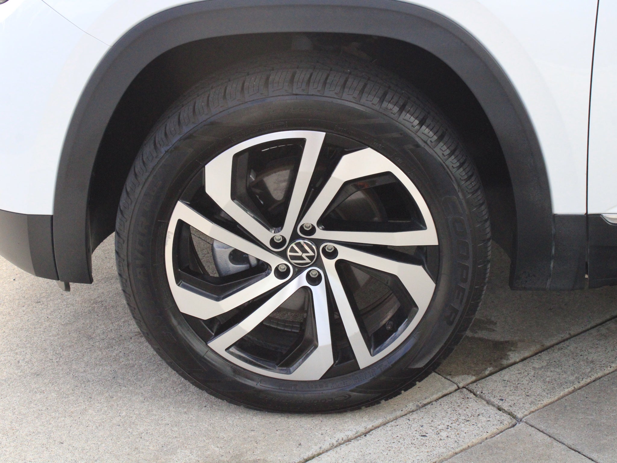 2023 Volkswagen Atlas 3.6L V6 SEL