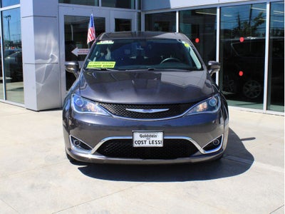 2020 Chrysler Pacifica Touring