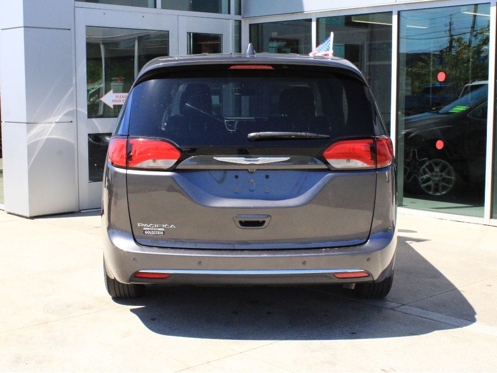 2020 Chrysler Pacifica Touring