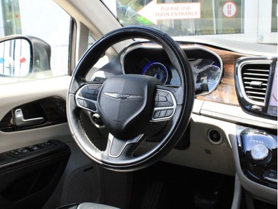 2022 Chrysler Pacifica Limited
