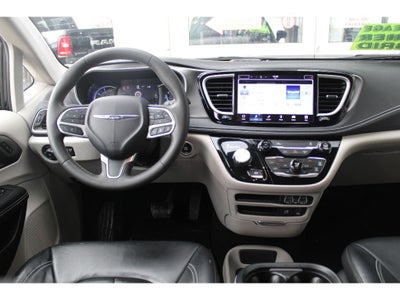 2022 Chrysler Pacifica Hybrid Hybrid Touring L